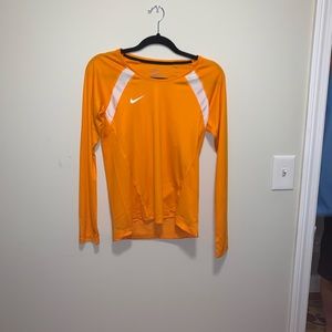 Nike dry fit top